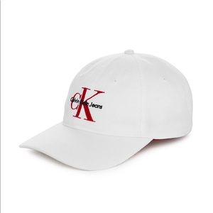 Nwt Calvin Klein hat
